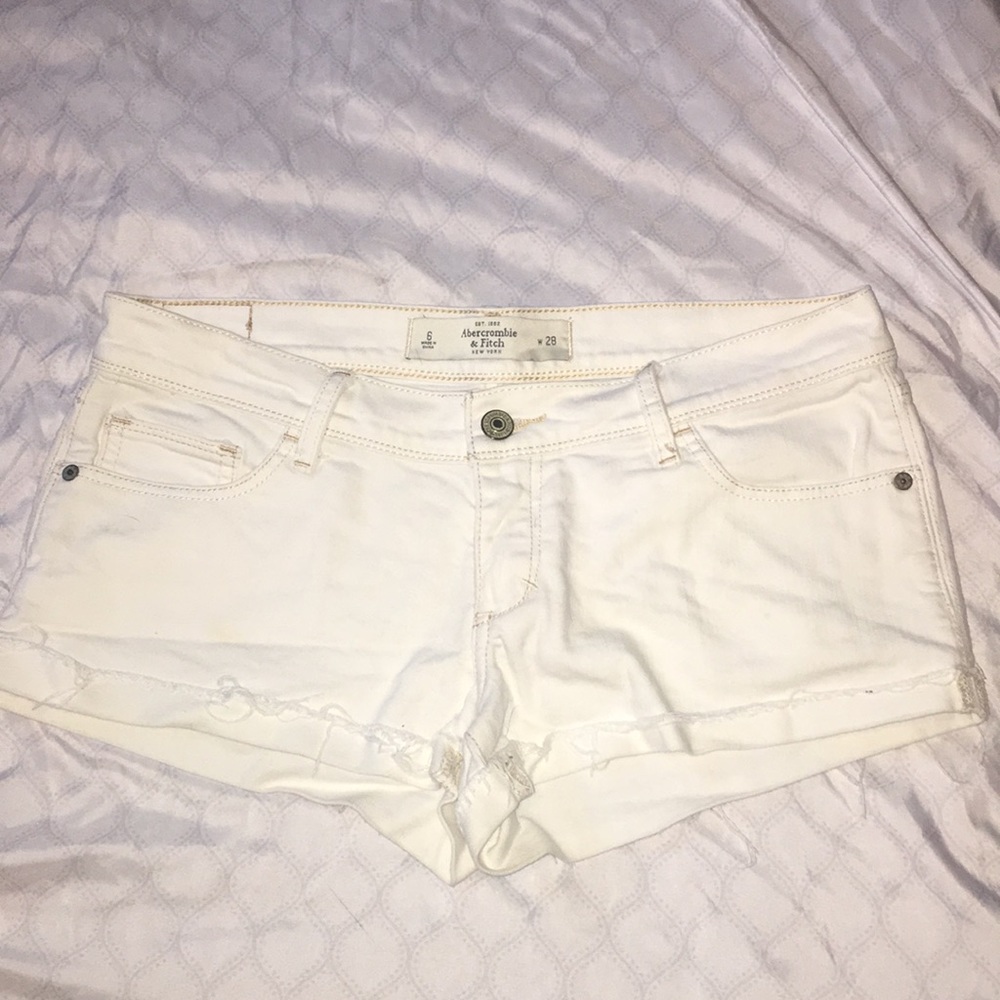 White Abercrombie & Fitch Shorts